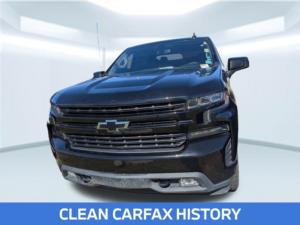 2019 Chevrolet Silverado 1500 RST photo 2