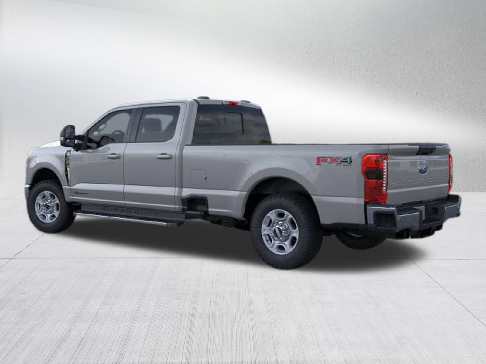 2026 Ford F-350 photo 6