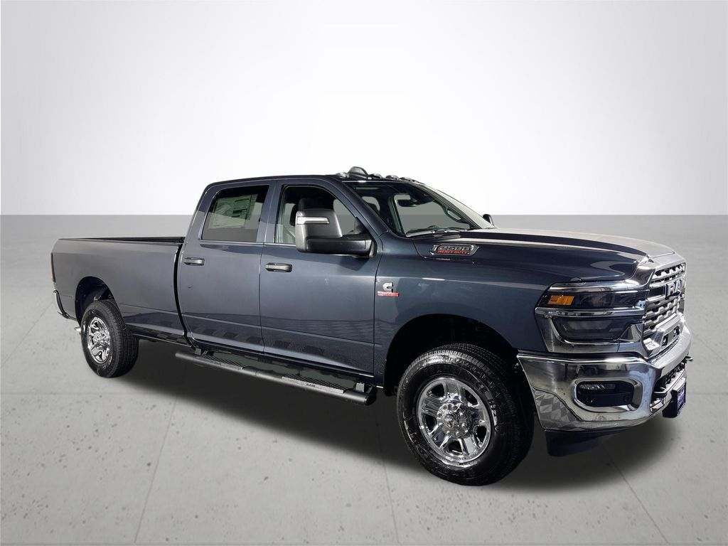 2026 Ram 3500 Tradesman photo 4