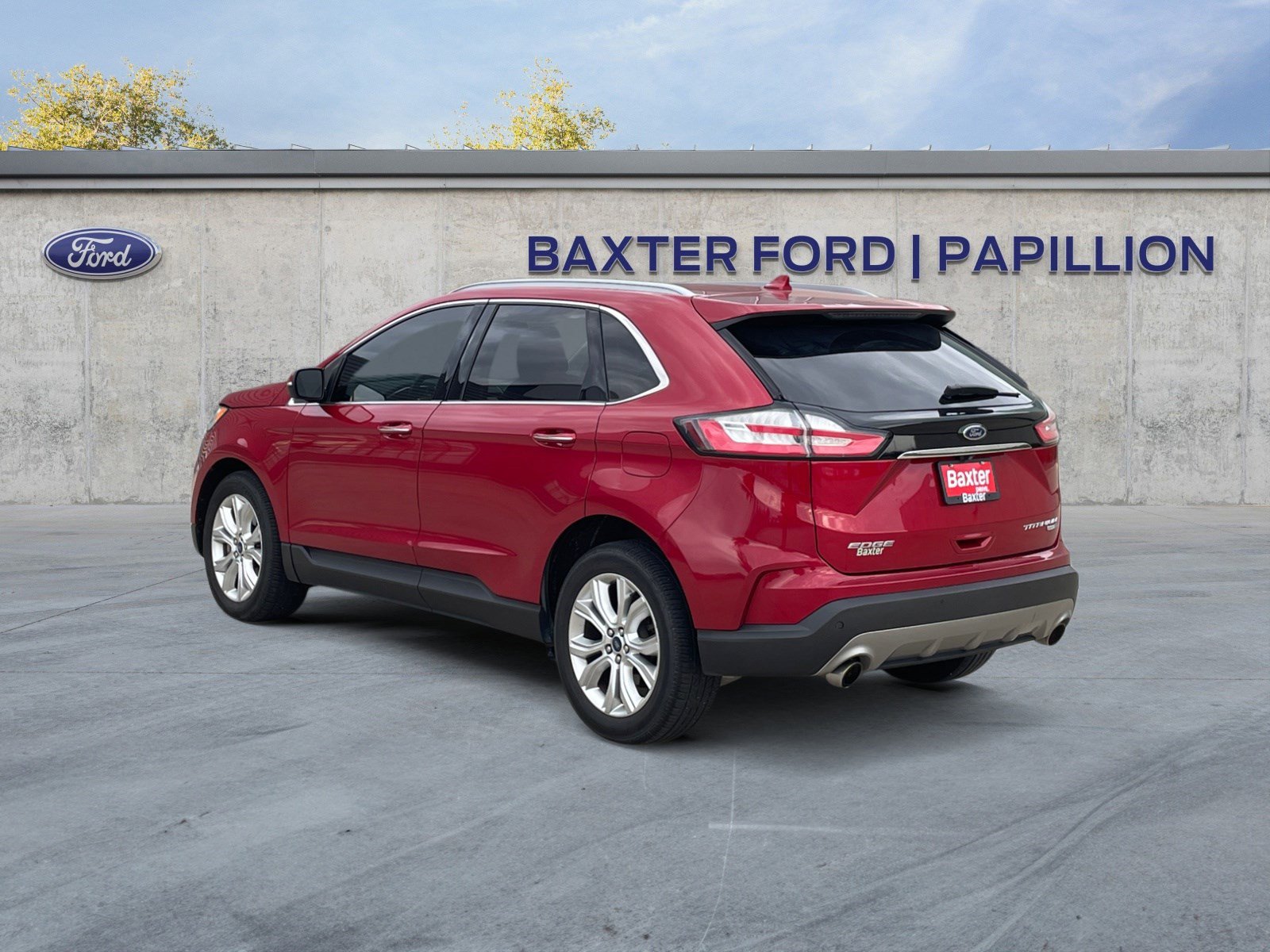 2020 Ford Edge Titanium photo 3