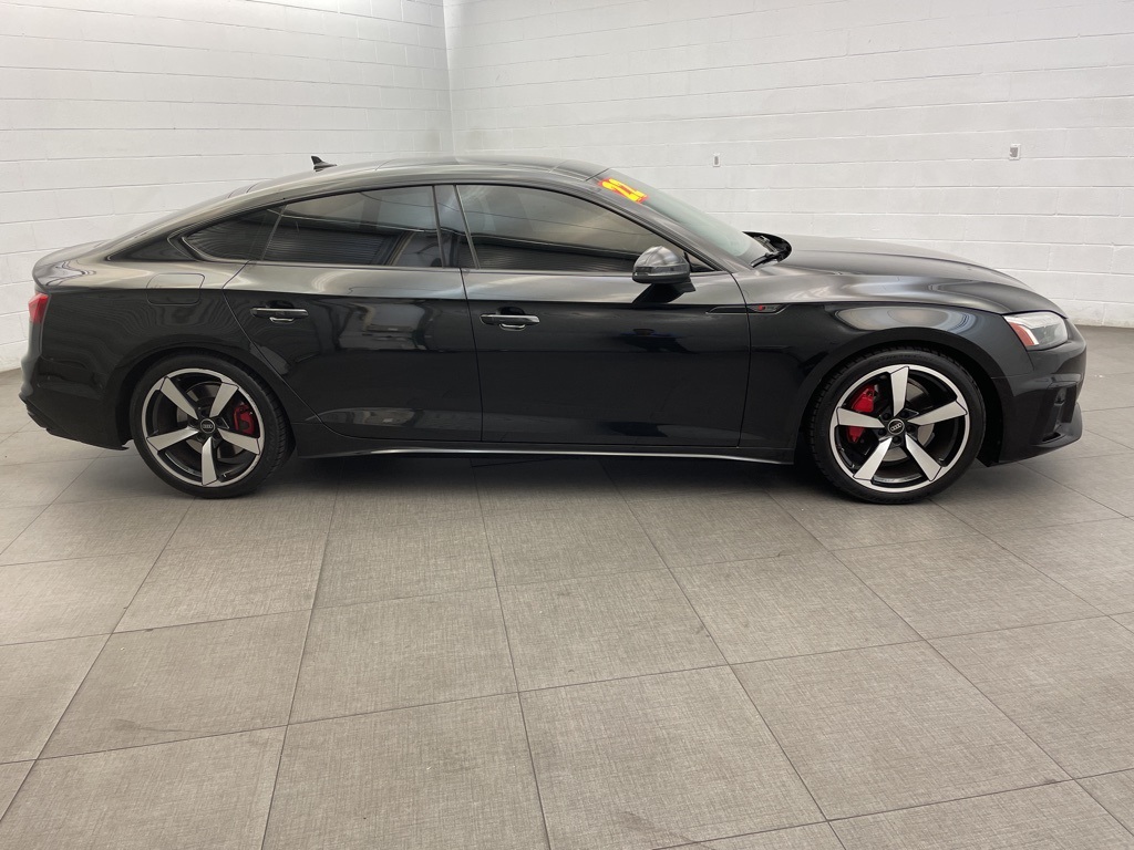2022 Audi A5 Premium Plus S line Quattro photo 3