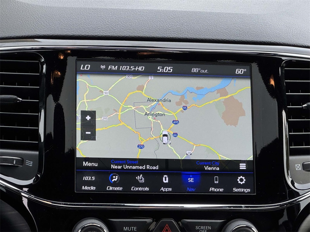 2020 Jeep Grand Cherokee Altitude photo 15