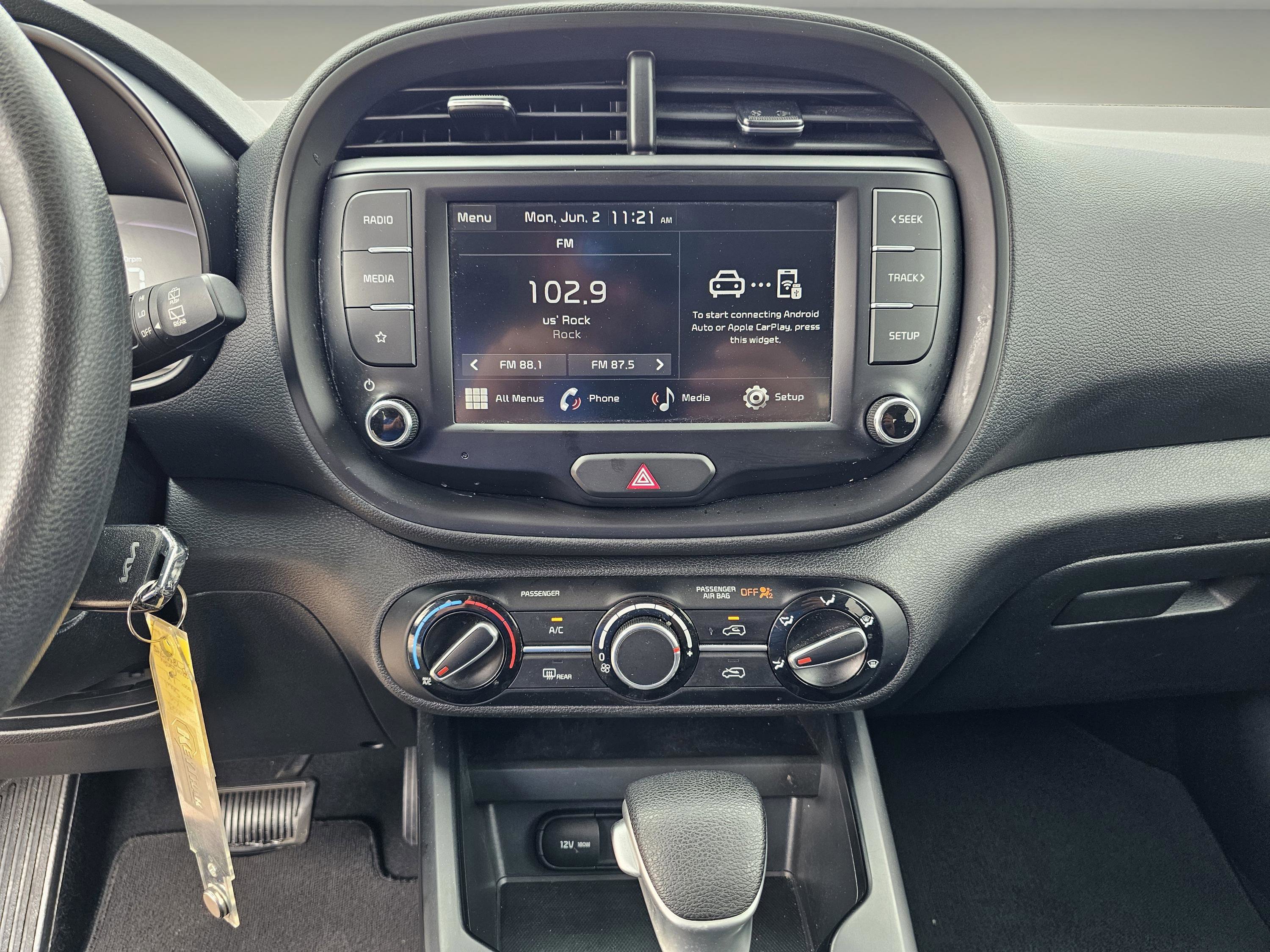 2023 Kia Soul LX photo 21