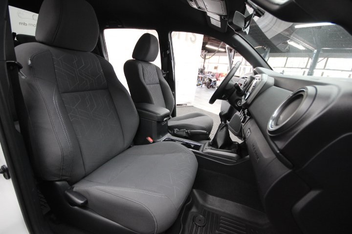 2017 Toyota Tacoma SR5 Sport TRD Pro photo 24