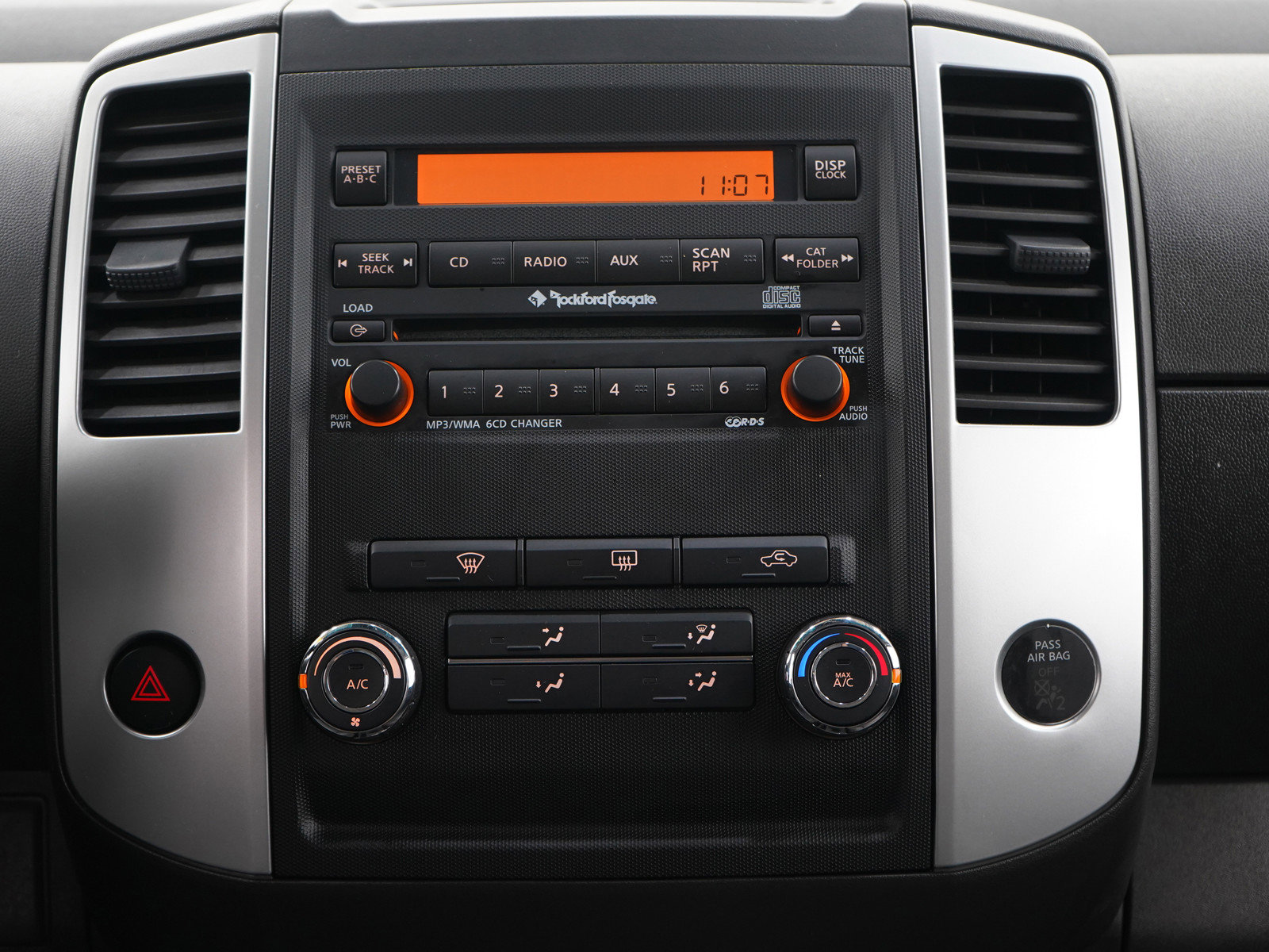 2012 Nissan Xterra PRO-4X photo 15