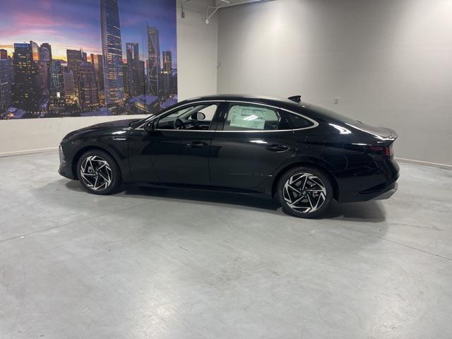 2026 Hyundai Sonata SEL Sport photo 4