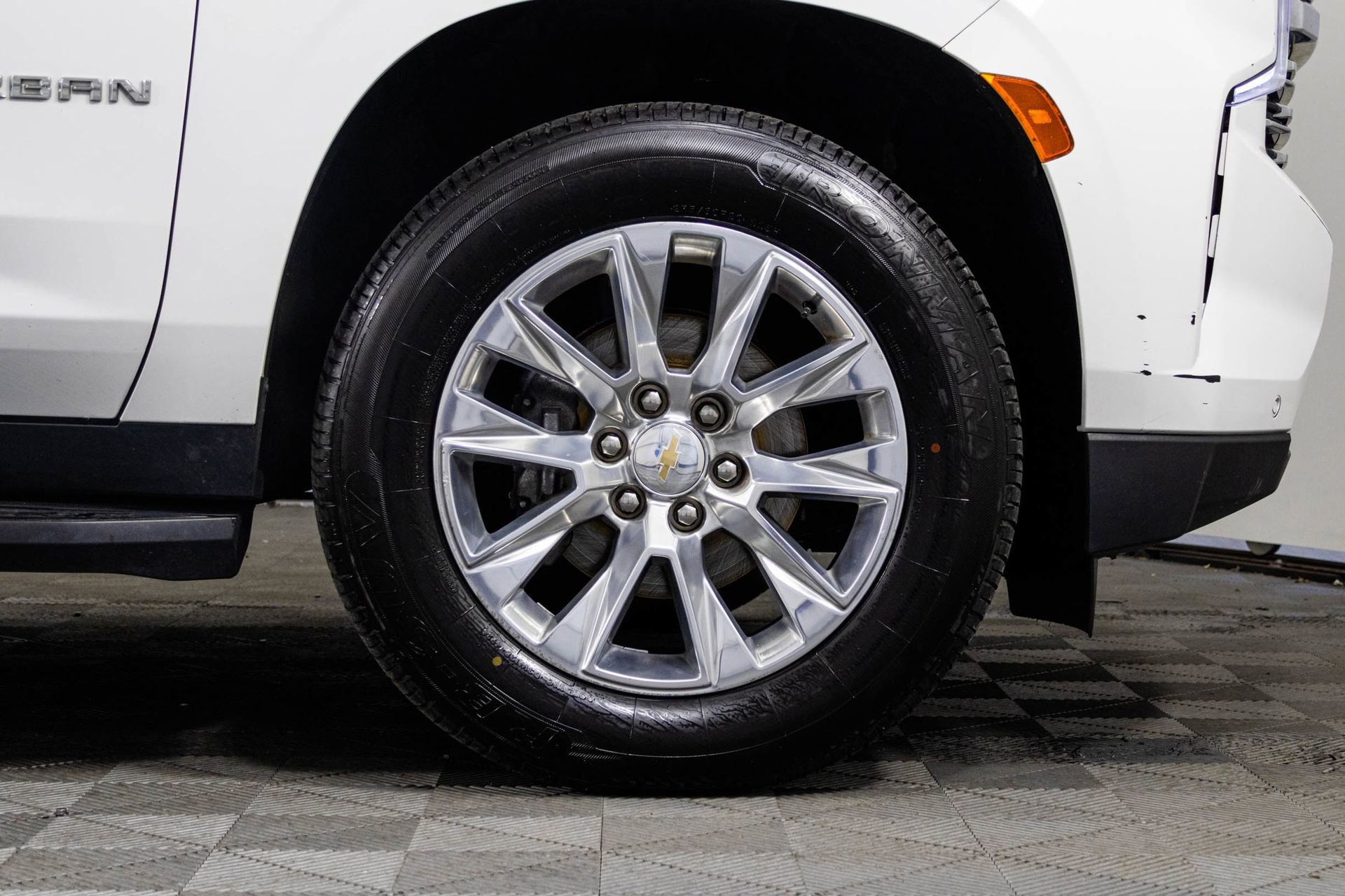 2023 Chevrolet Suburban Premier photo 28