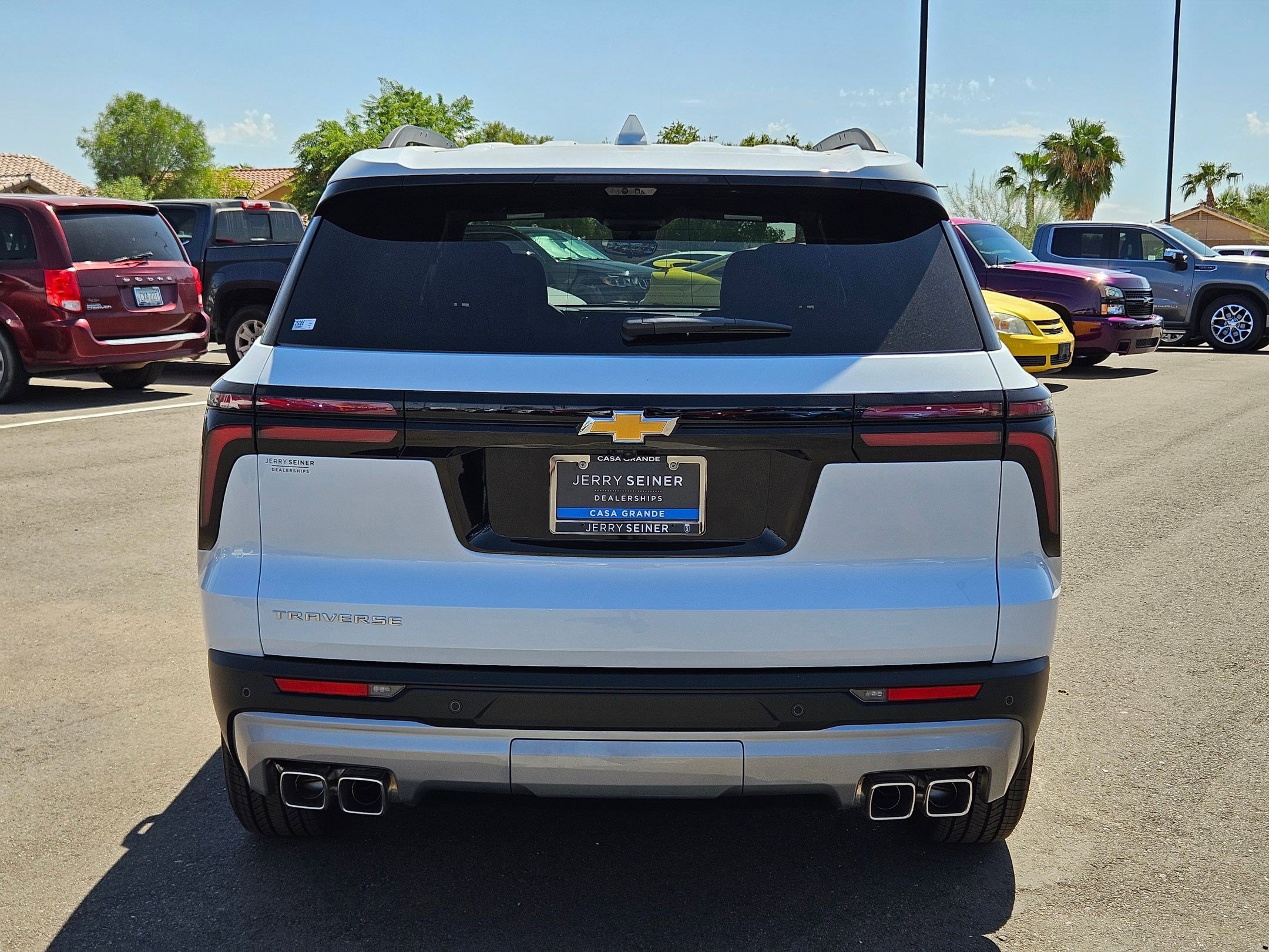 2026 Chevrolet Traverse photo 3