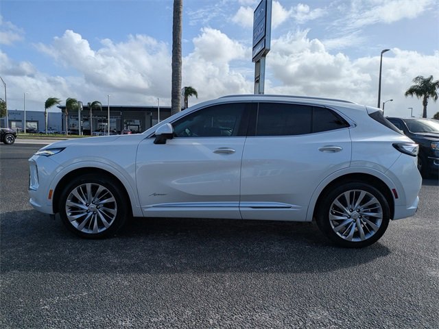 2025 Buick Envision Avenir photo 4