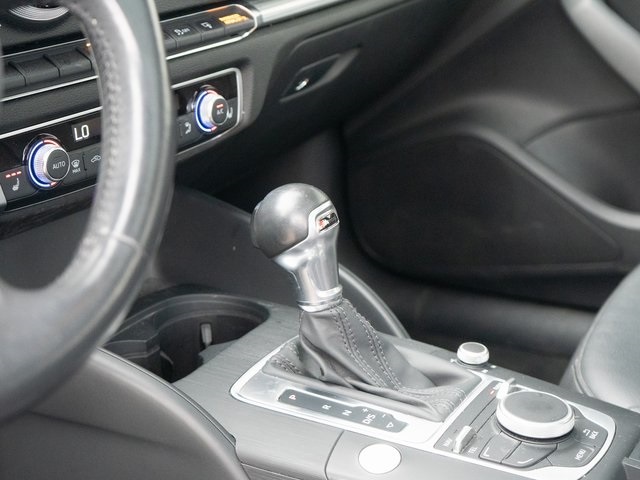 2016 Audi A3 2.0T Premium Plus photo 24