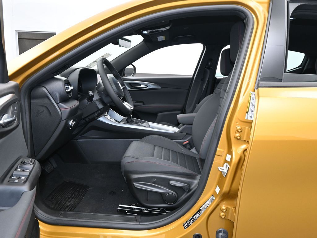 2024 Dodge Hornet GT photo 10