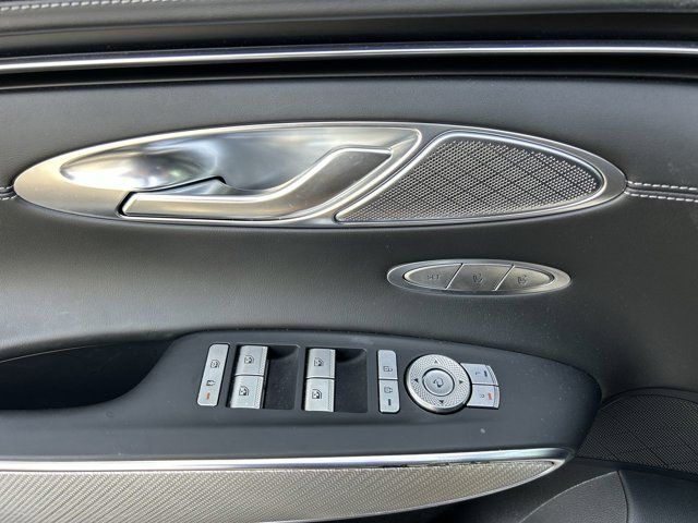 2023 Genesis GV70 2.5T photo 9