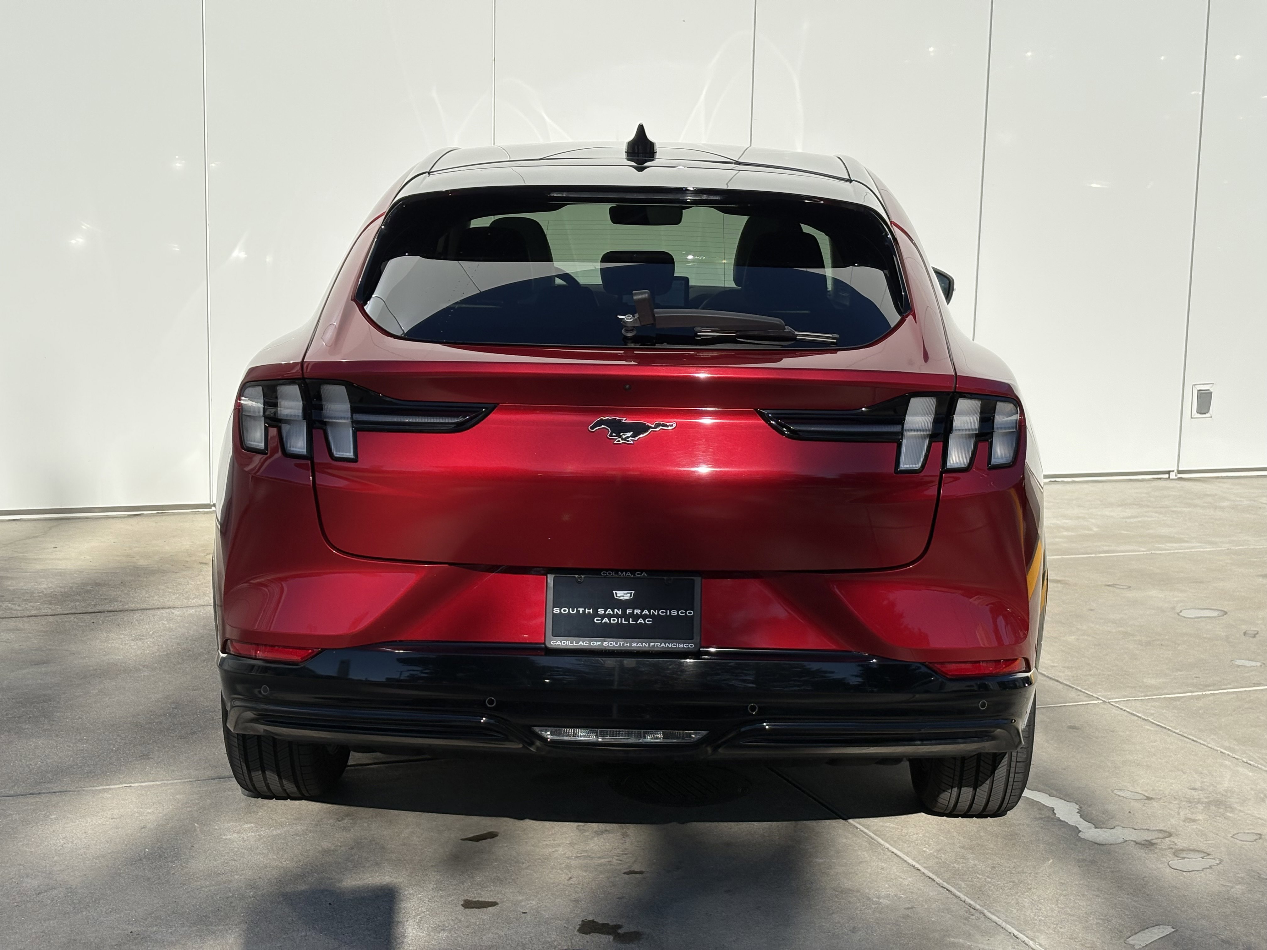 2021 Ford Mustang Mach-E Premium photo 7