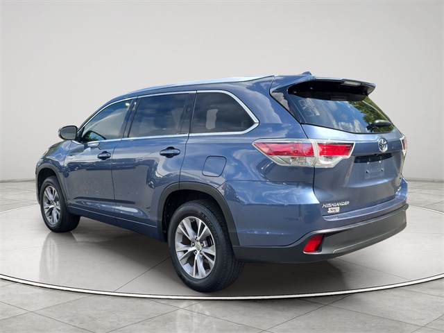 2015 Toyota Highlander XLE photo 3