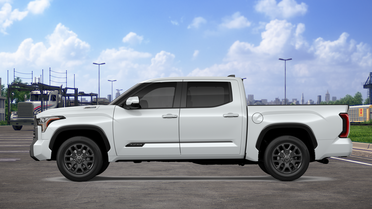 2026 Toyota Tundra Platinum CrewMax photo 4