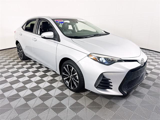2019 Toyota Corolla SE's photo