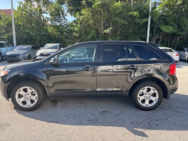 2014 Ford Edge SEL photo 5