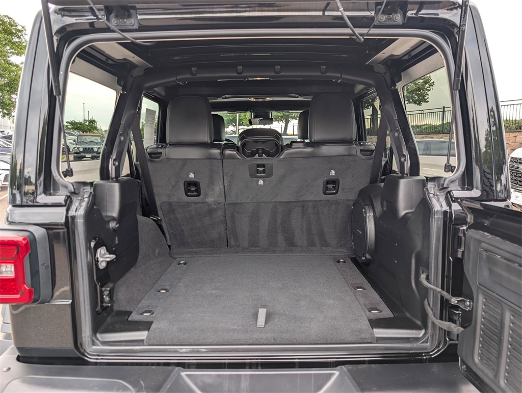 2023 Jeep Wrangler Rubicon 392 photo 17