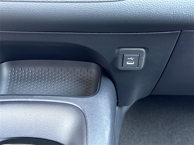 2025 Toyota Corolla LE photo 24
