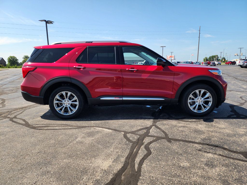2022 Ford Explorer Limited photo 3