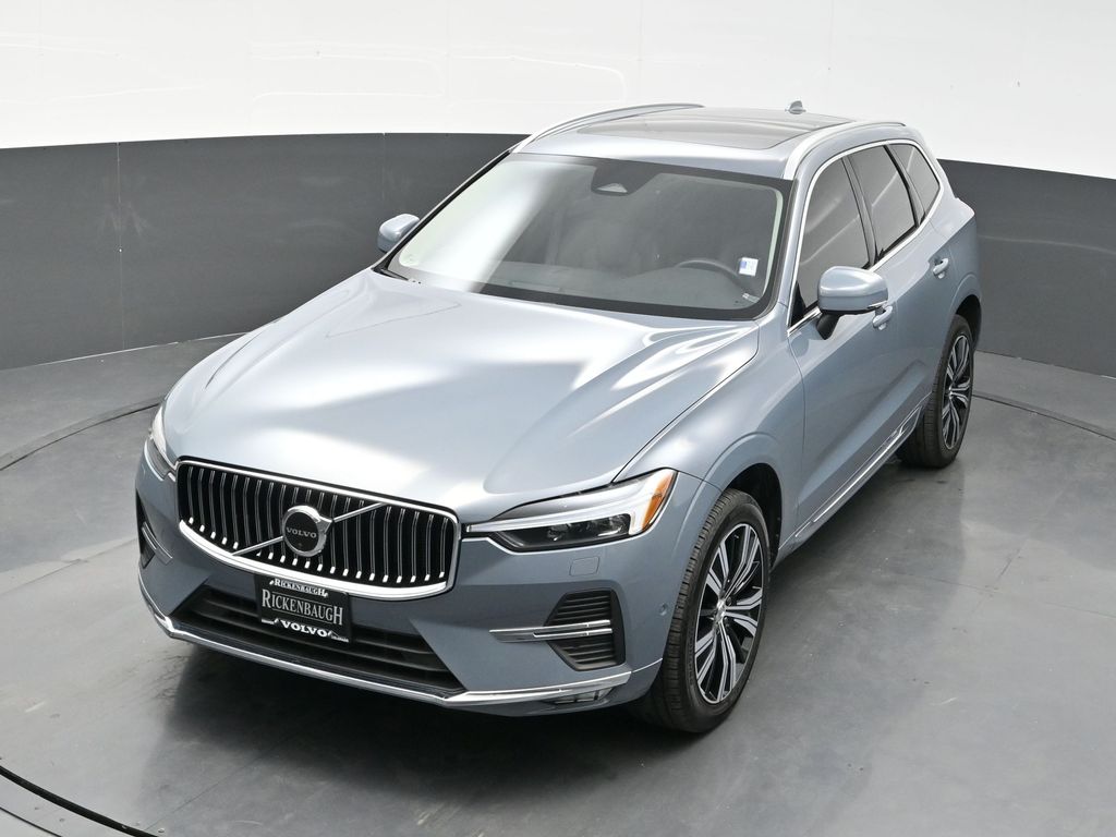 2023 Volvo XC60 B5 Plus photo 28