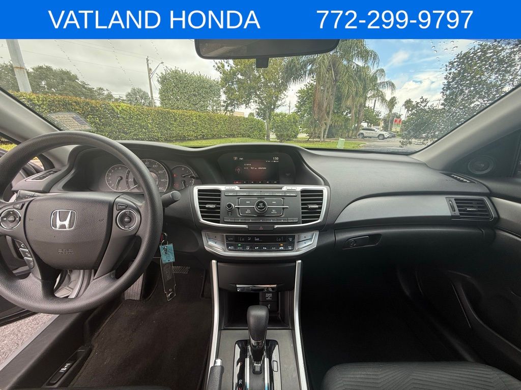 2014 Honda Accord photo 10