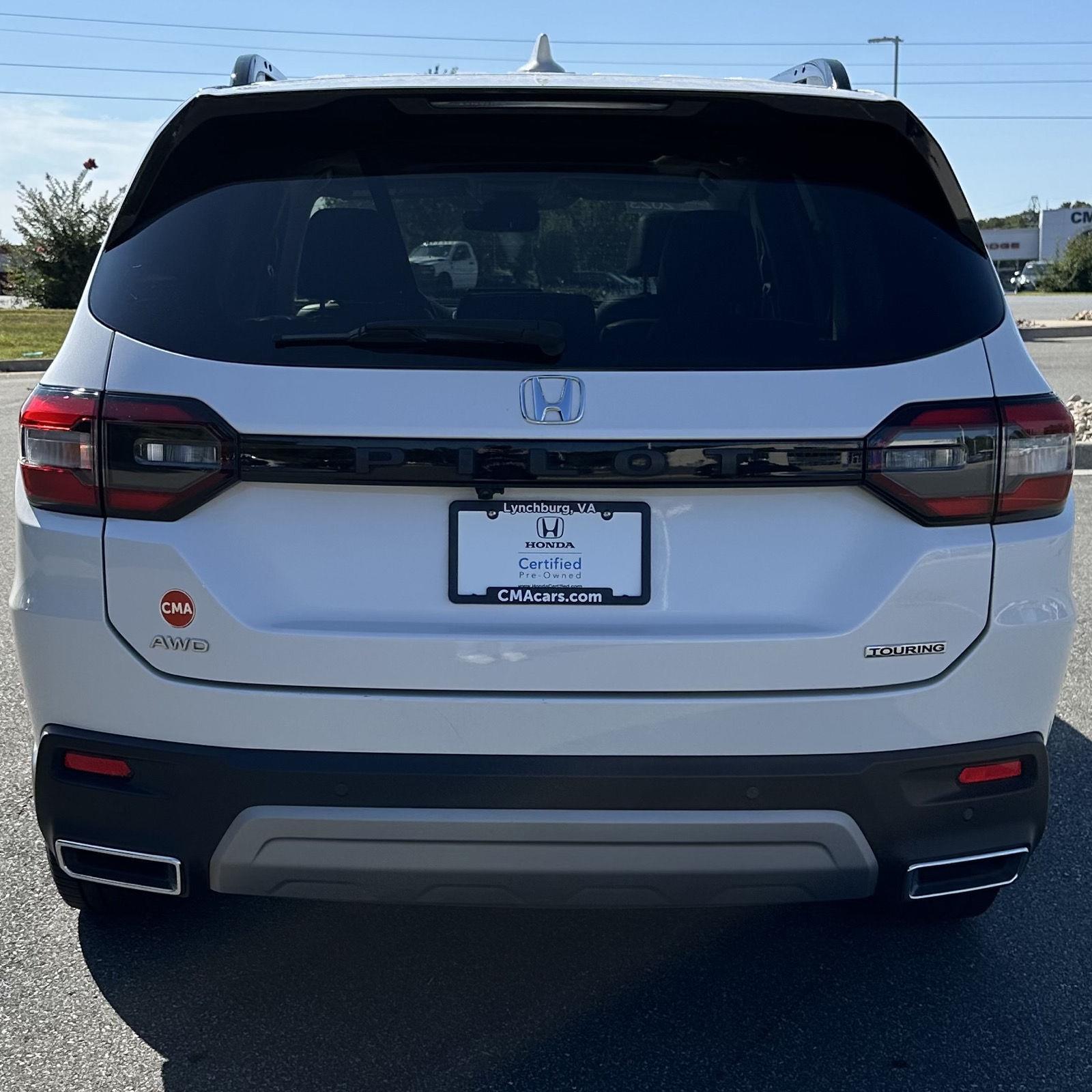 2023 Honda Pilot Touring photo 4