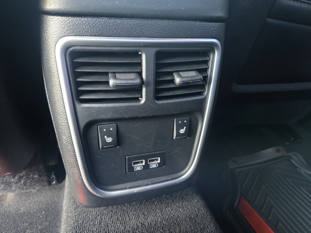 2020 Dodge Charger SXT photo 14