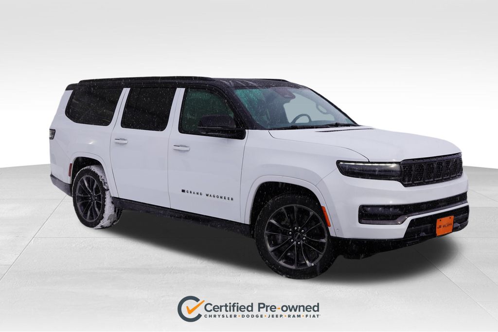 2024 Jeep Grand Wagoneer L Series II's photo