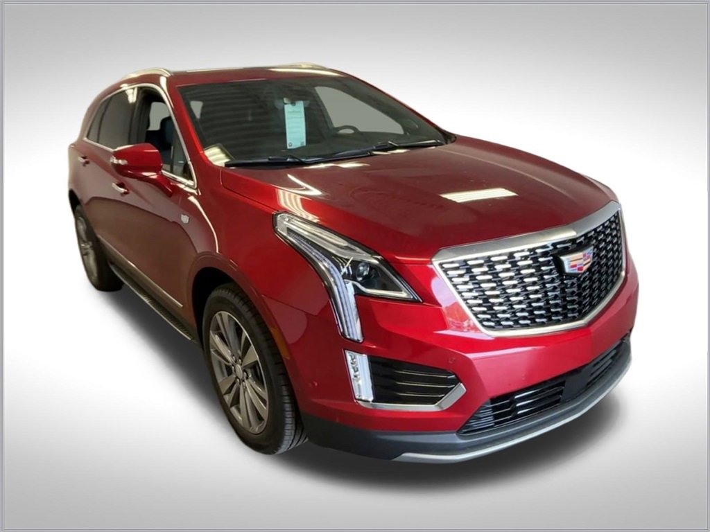 2025 Cadillac XT5 Premium Luxury photo 2