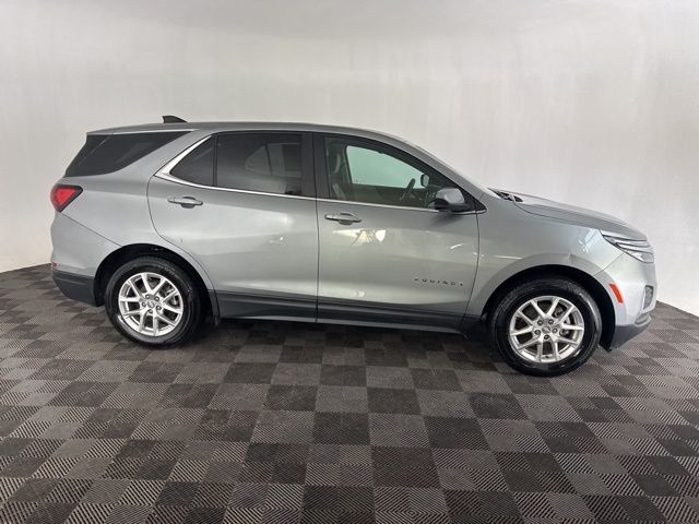 2023 Chevrolet Equinox LT photo 4