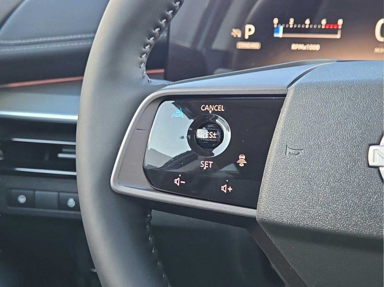 2025 Nissan Murano SL photo 25