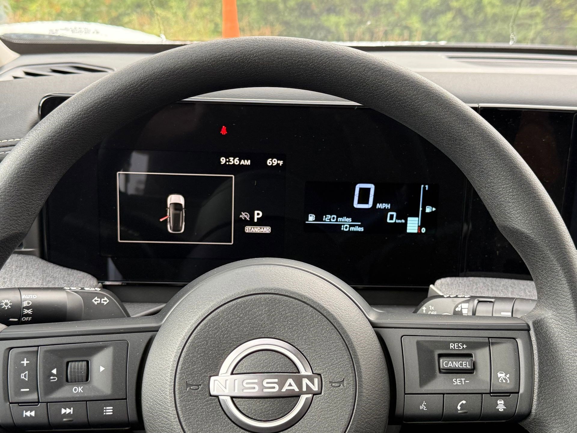 2026 Nissan Kicks SV photo 14