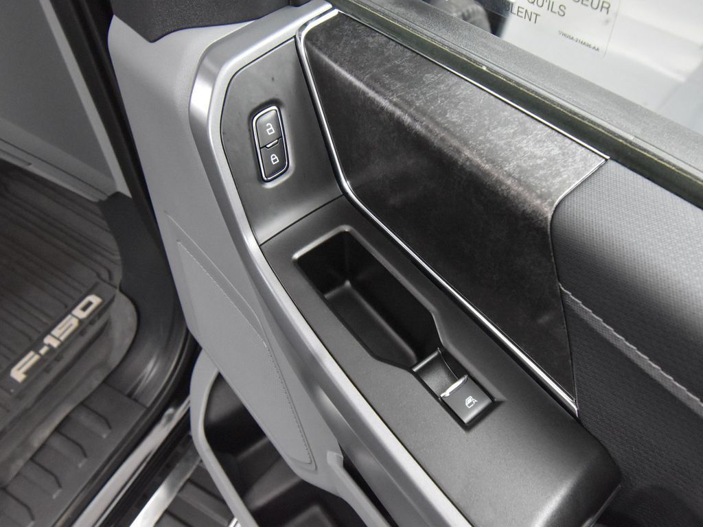 2022 Ford F-150 XLT photo 36