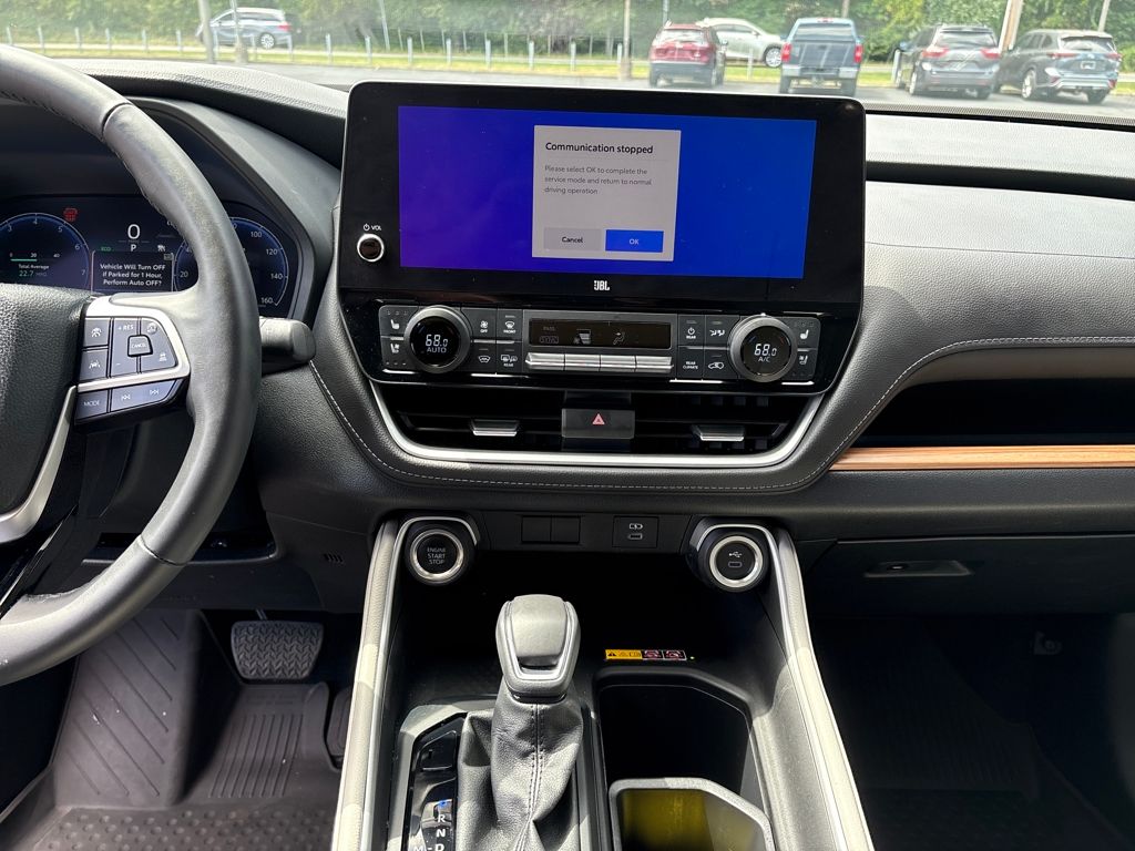 2024 Toyota Grand Highlander Limited photo 17