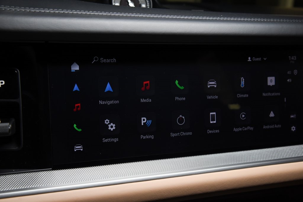 2025 Porsche Cayenne photo 22