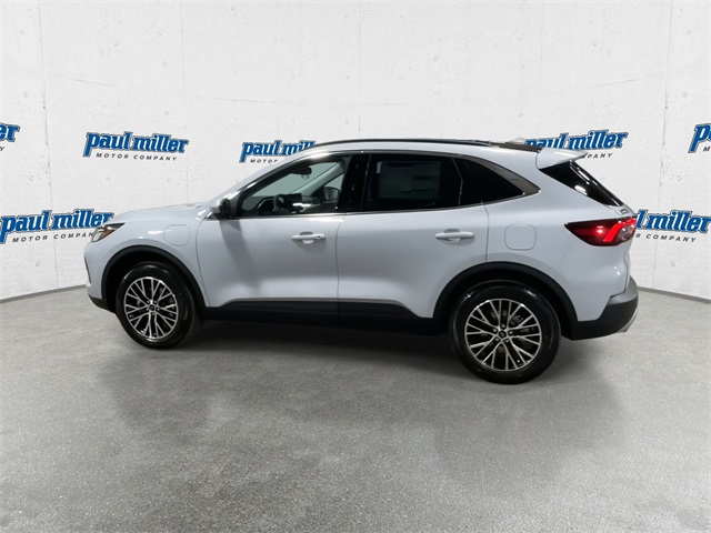 2025 Ford Escape Plug-In Hybrid Base photo 8