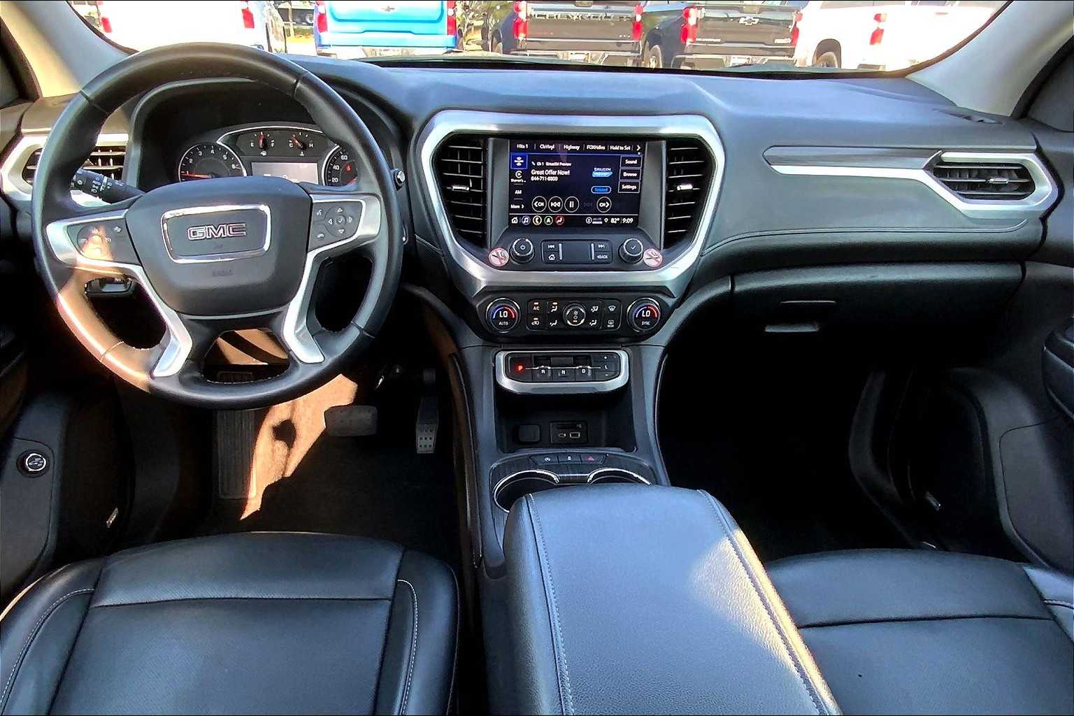 2023 Gmc Acadia SLT photo 14