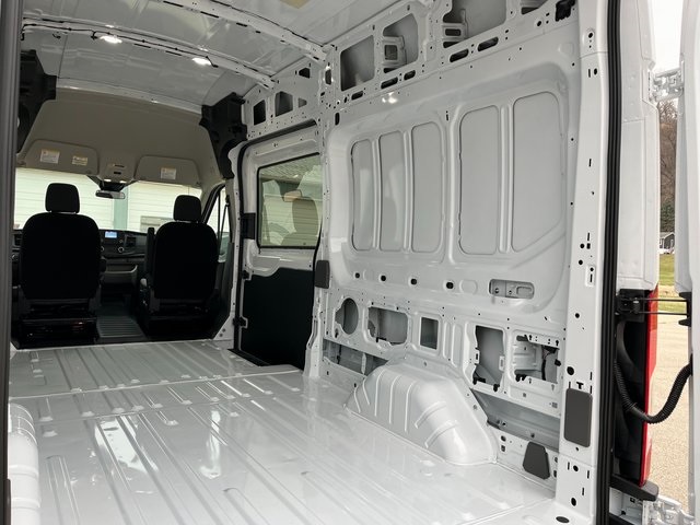 2025 Ford Transit Cargo Van photo 10