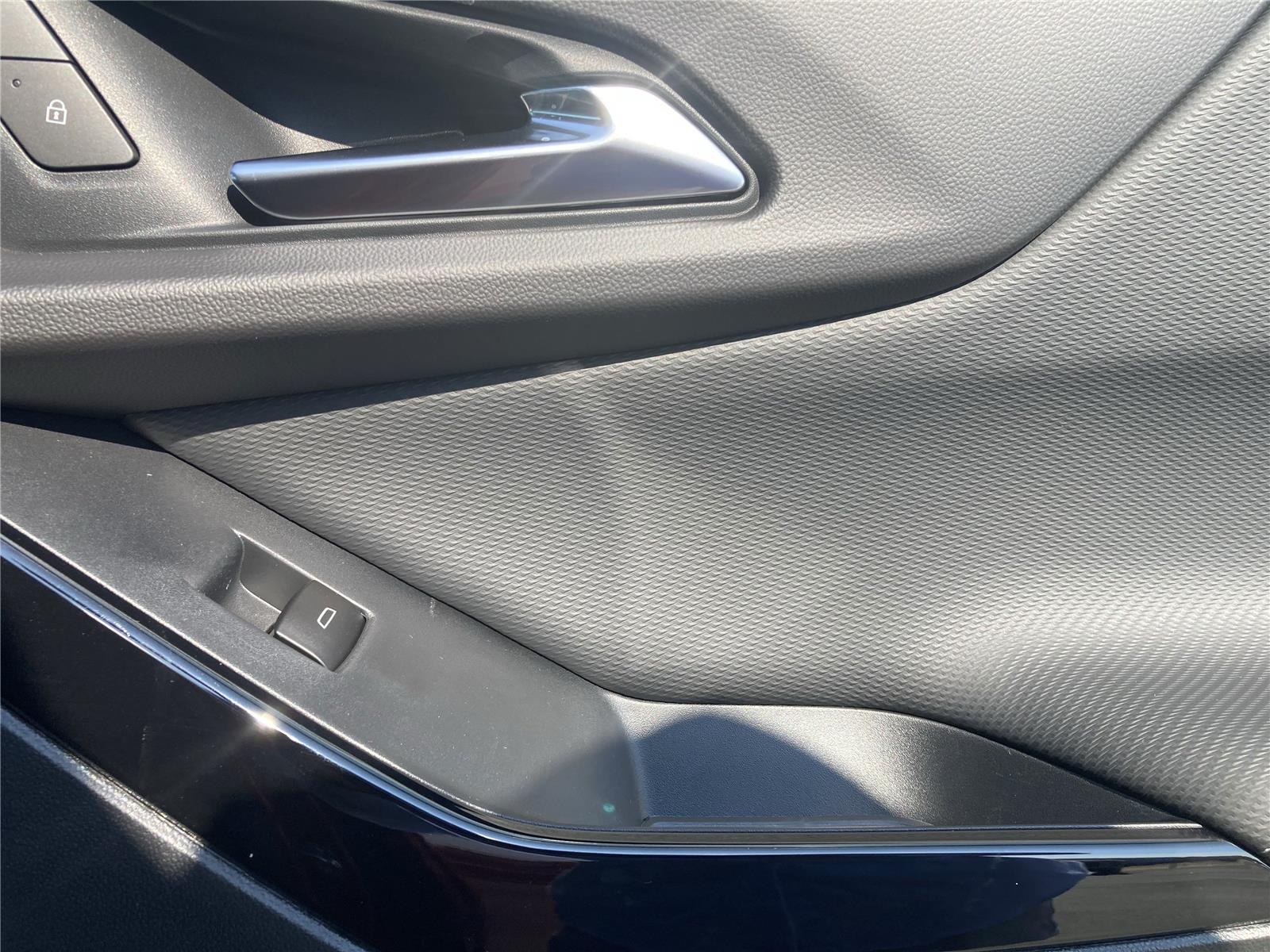 2026 Chevrolet Equinox LT photo 36
