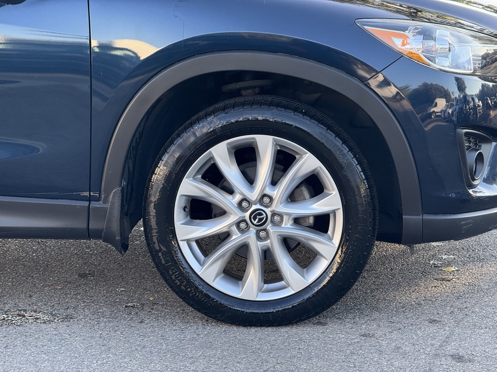 2015 Mazda CX-5 Grand Touring photo 2