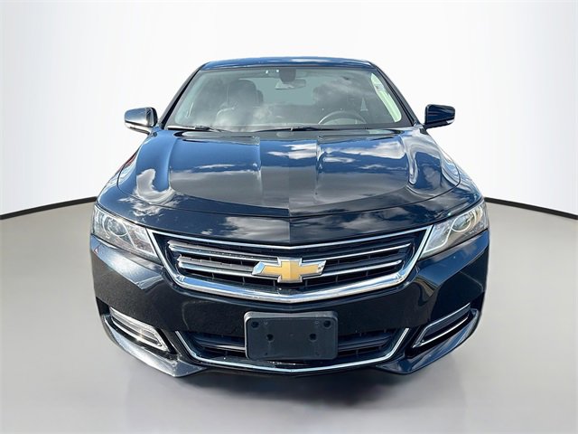 2018 Chevrolet Impala 1LT photo 2