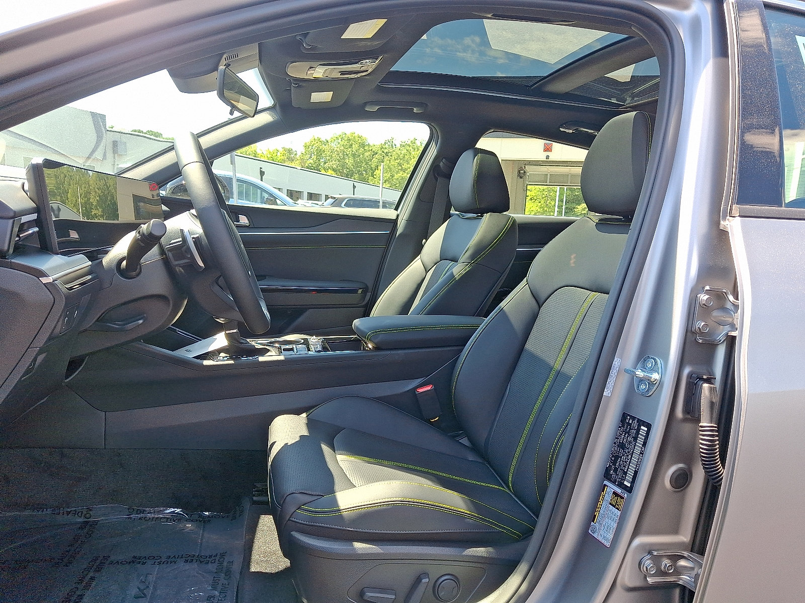 2026 Kia K5 GT photo 6