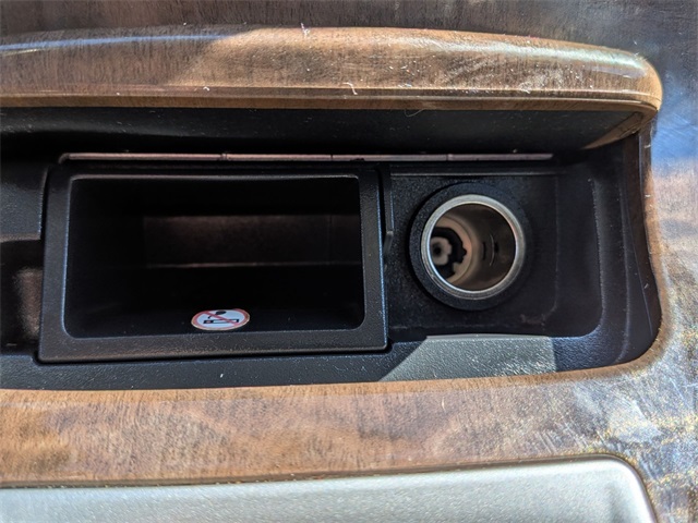 2015 Nissan Sentra SL photo 19