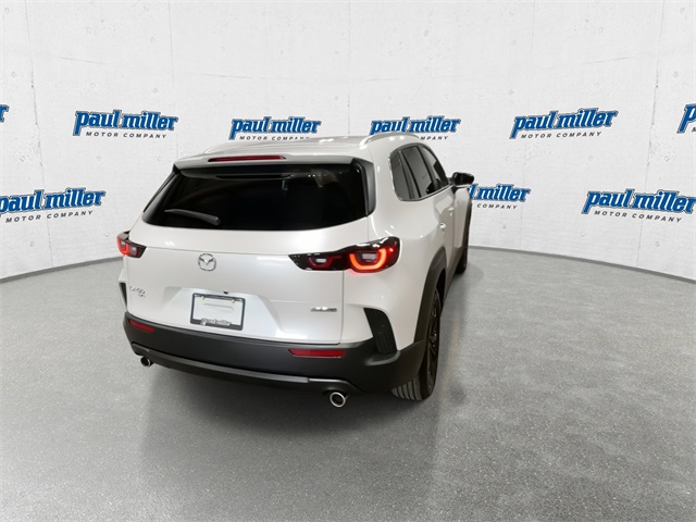 2025 Mazda CX-50 2.5 S Preferred photo 9
