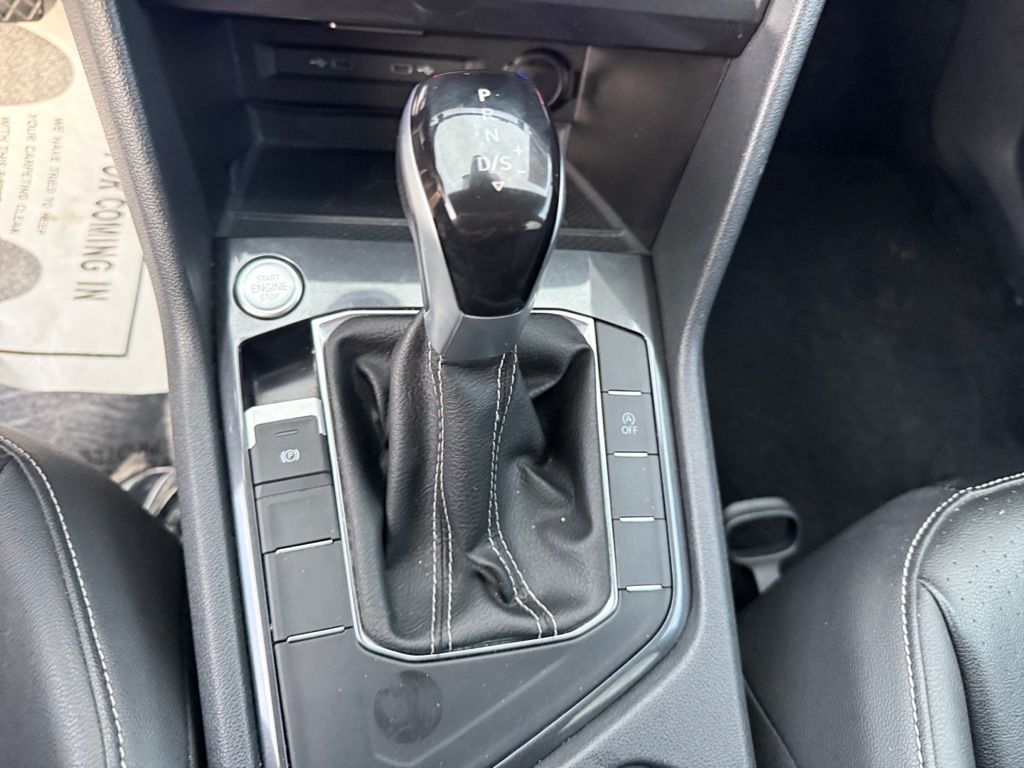 2024 Volkswagen Tiguan SE Wolfsburg Edition photo 16