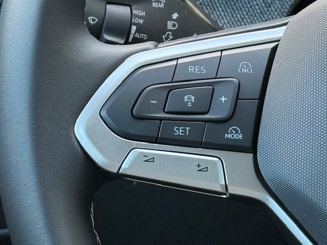 2025 Volkswagen Tiguan S photo 24