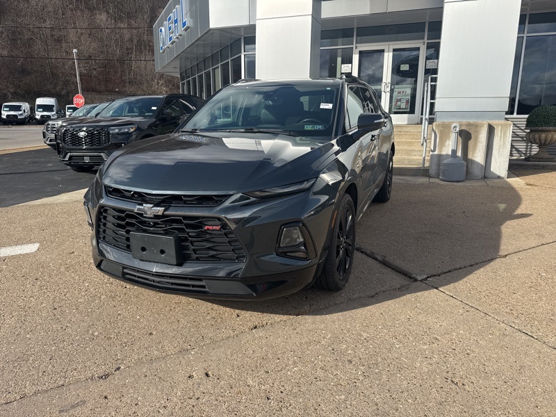 2019 Chevrolet Blazer RS photo 2