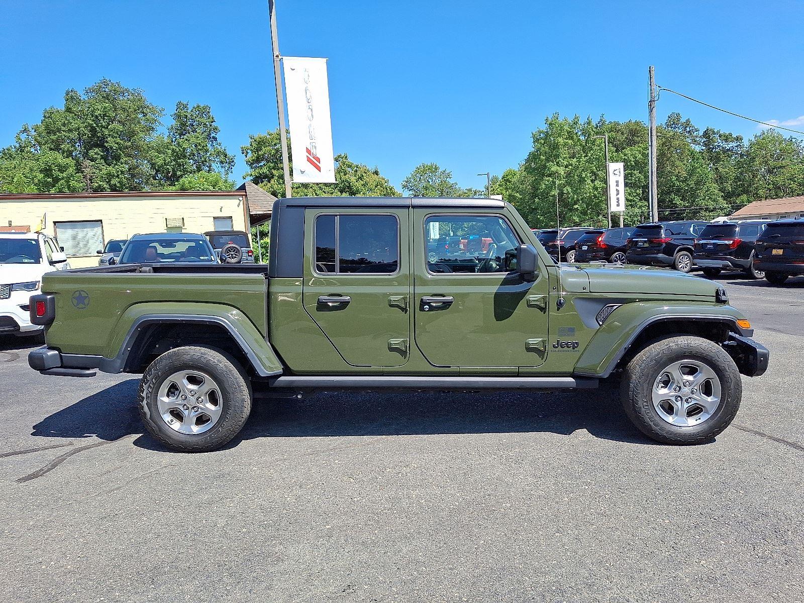 2021 Jeep Gladiator Freedom photo 8