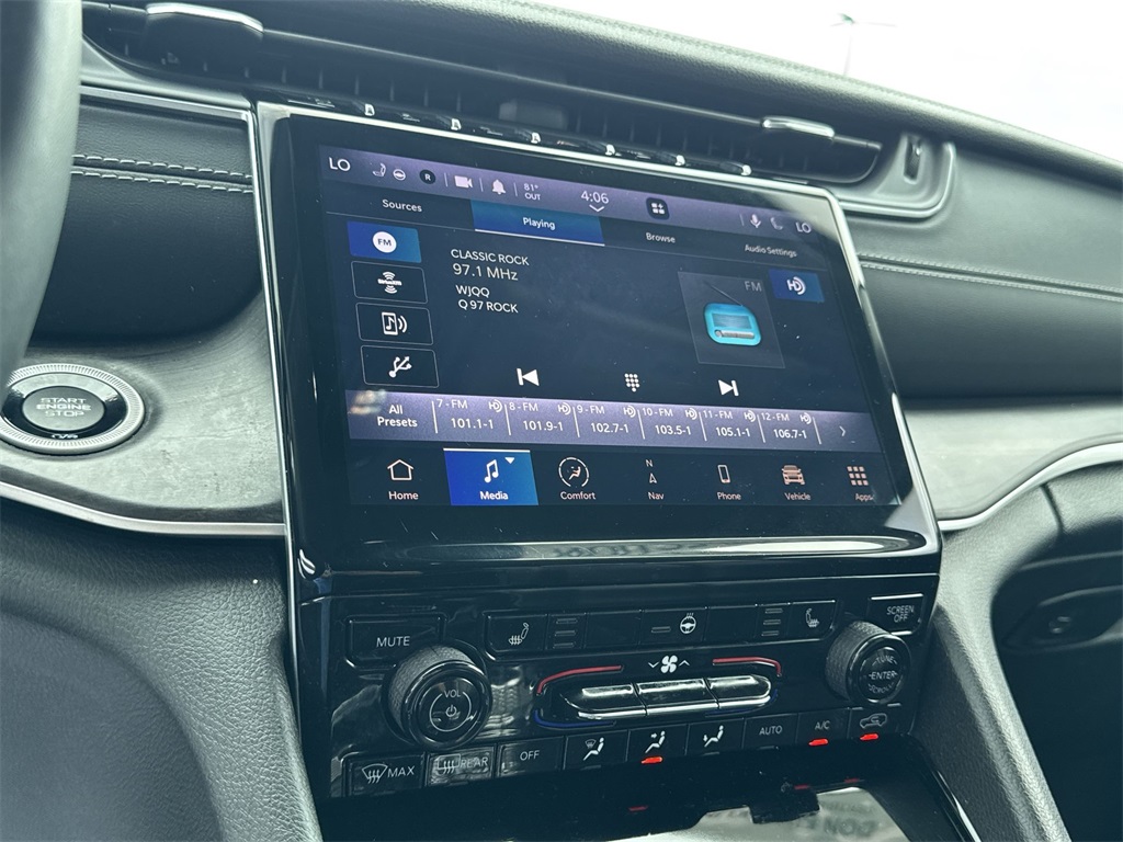 2021 Jeep Grand Cherokee Limited photo 21